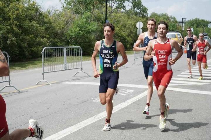Luigi Vanzella compete em duas provas da Americas Triathlon Cup, no Chile
