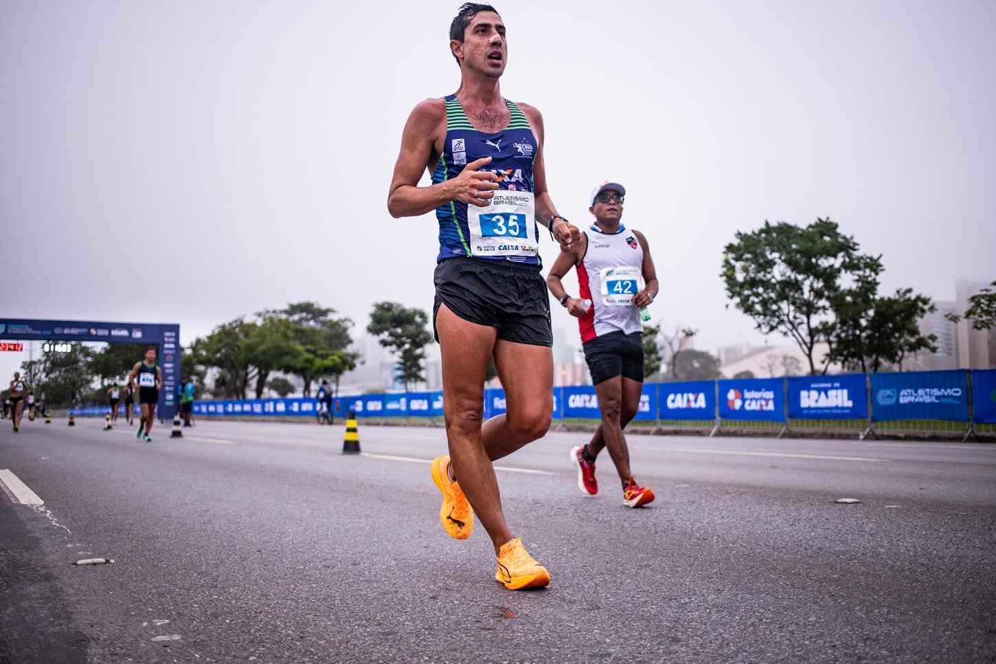 Caio Bonfim é vice-campeão e Viviane Lyra bate recorde brasileiro no Grand Prix da China de marcha atlética