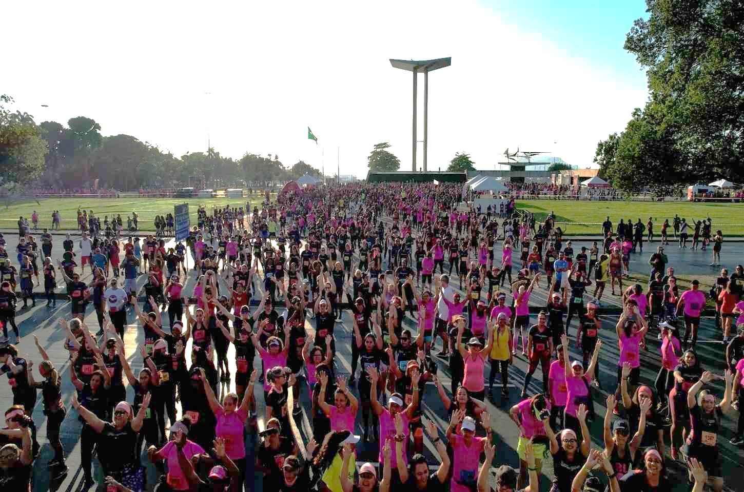 Corrida Mulher-Maravilha celebra esporte e protagonismo feminino no Rio