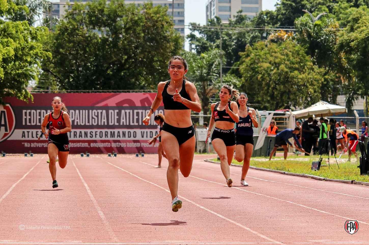 Jovem atleta entre duas pátrias: Cayetana Chirinos Asalde escolhe competir pelo Peru